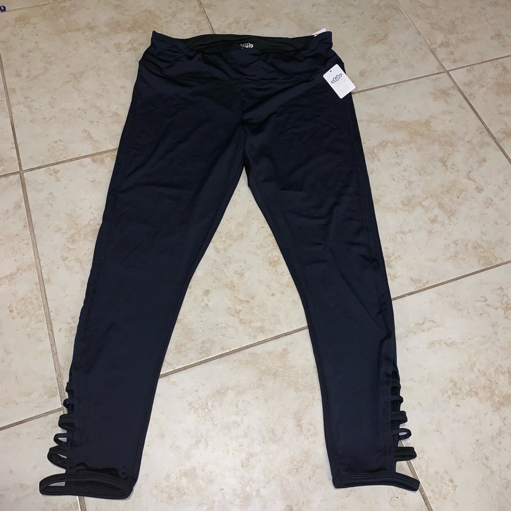 Navy leggings